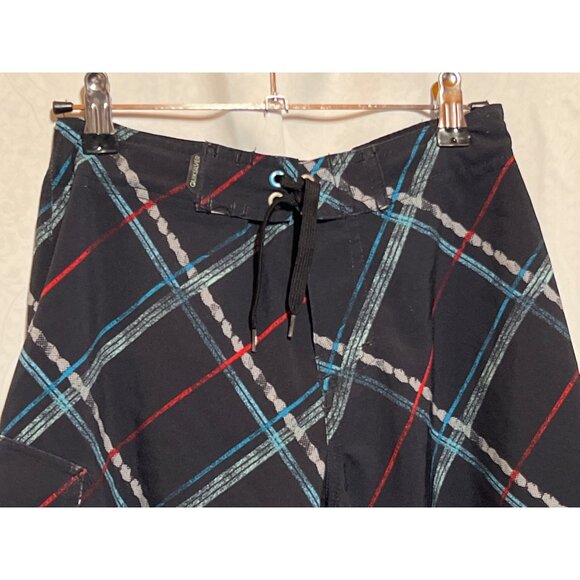 Quiksilver Size 10 Kids Plaid Board Shorts With Pocket & Drawstring Closure - Picture 3 of 12